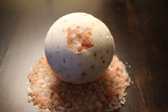 Organic Detox Bath Bomb – Refresh, Cleanse & Rejuvenate